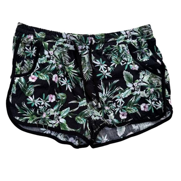 Paper Tee - Women’s Shorts - Floral - Size S - Picture 1 of 7